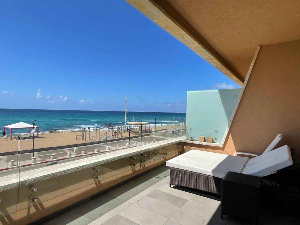 Sycamore On The Beach Nahariya Exterior foto